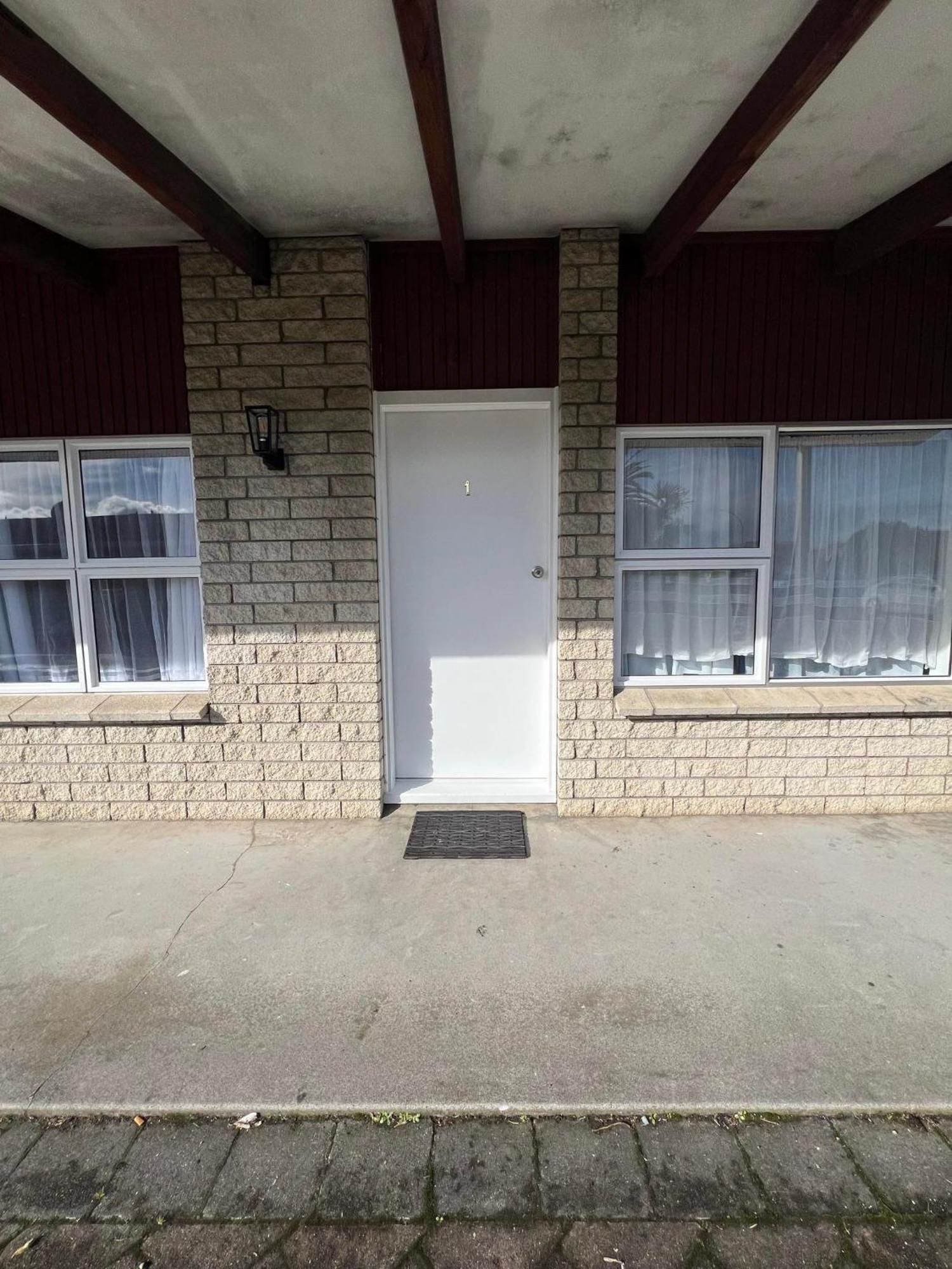 Hamilton Sunrise Motel Екстериор снимка